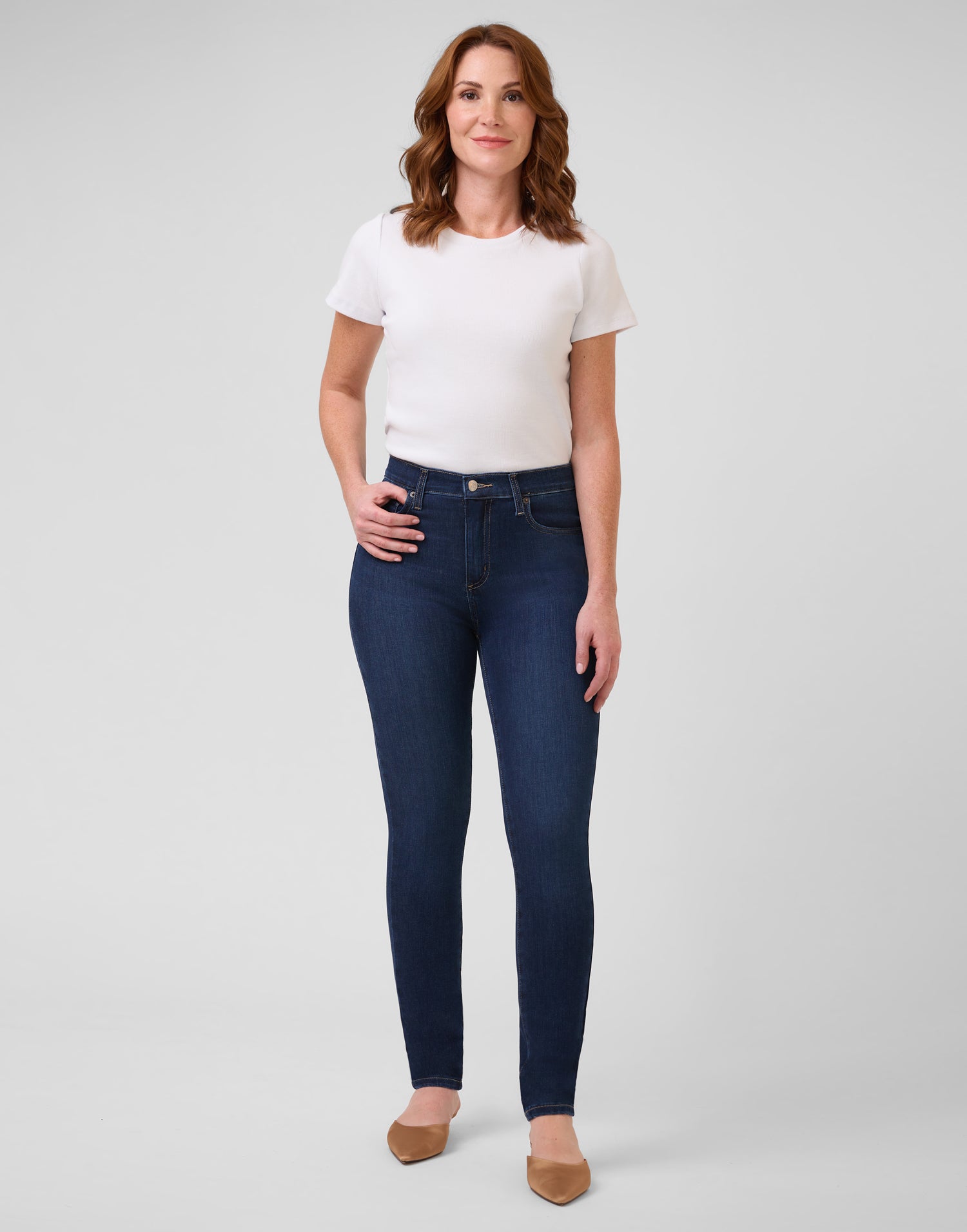 JEANS RACHEL TAILLE CLASSIQUE COUPE ÉTROITE / DARK INDIE