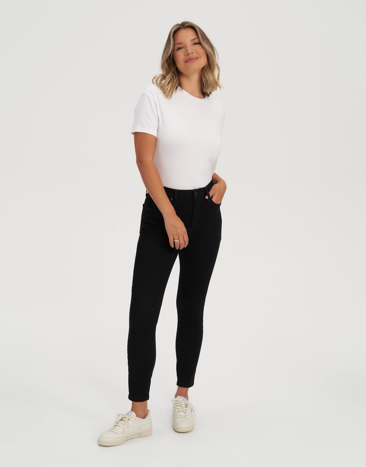 JEANS RACHEL COUPE ÉTROITE / BLACK 27