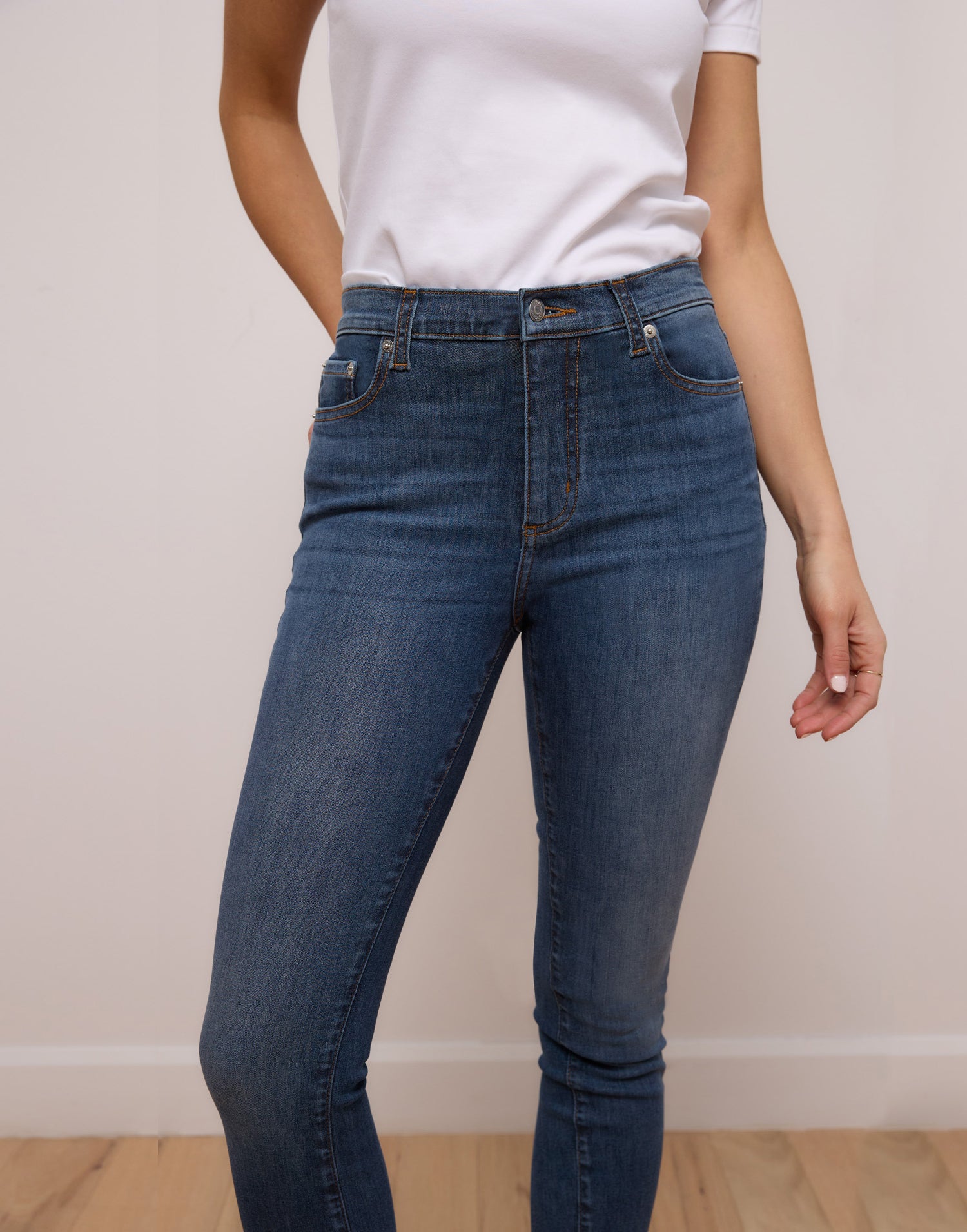 jean coupe etroite bleu