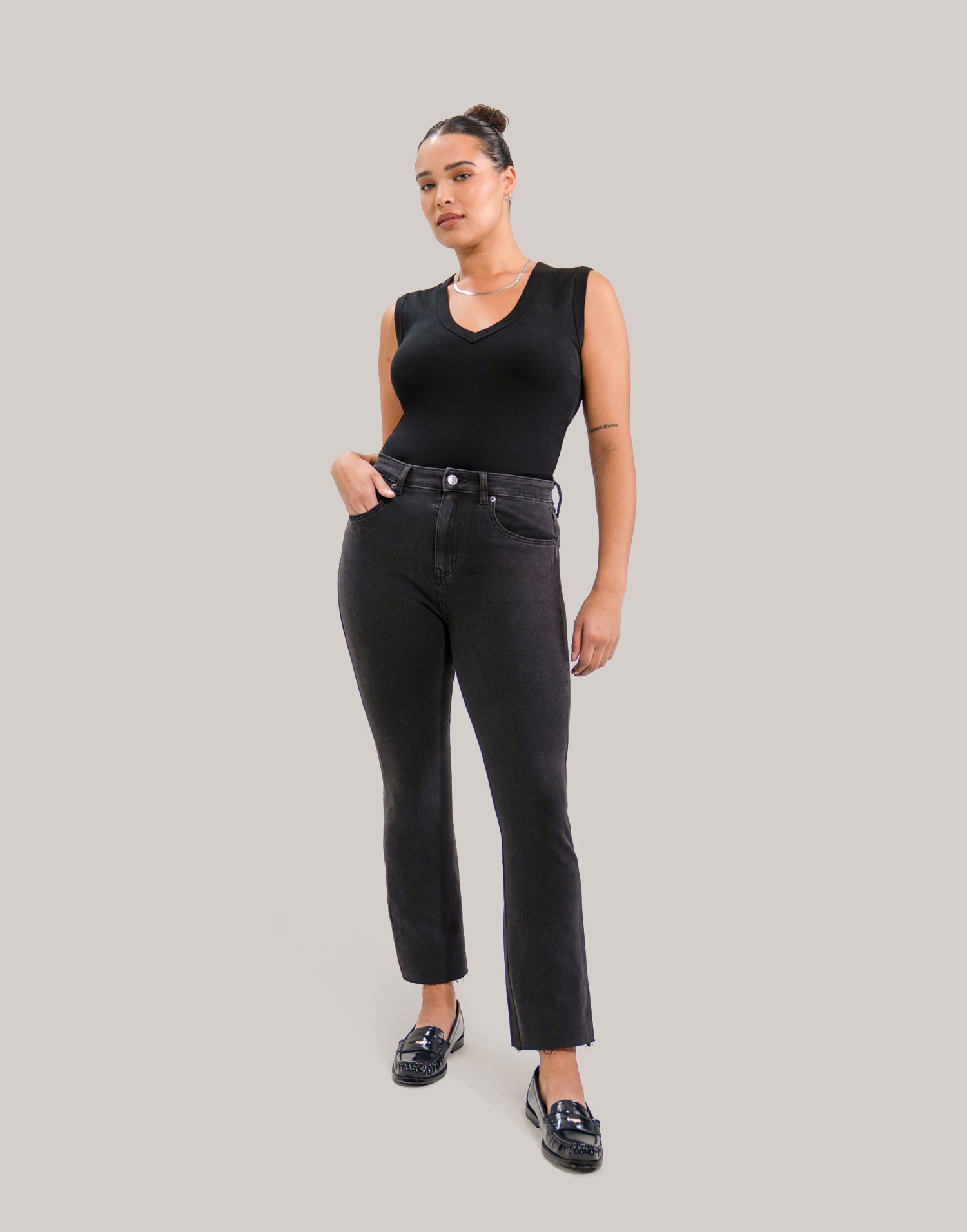 JEANS EMILY COUPE AJUSTÉE / WASHED BLACK