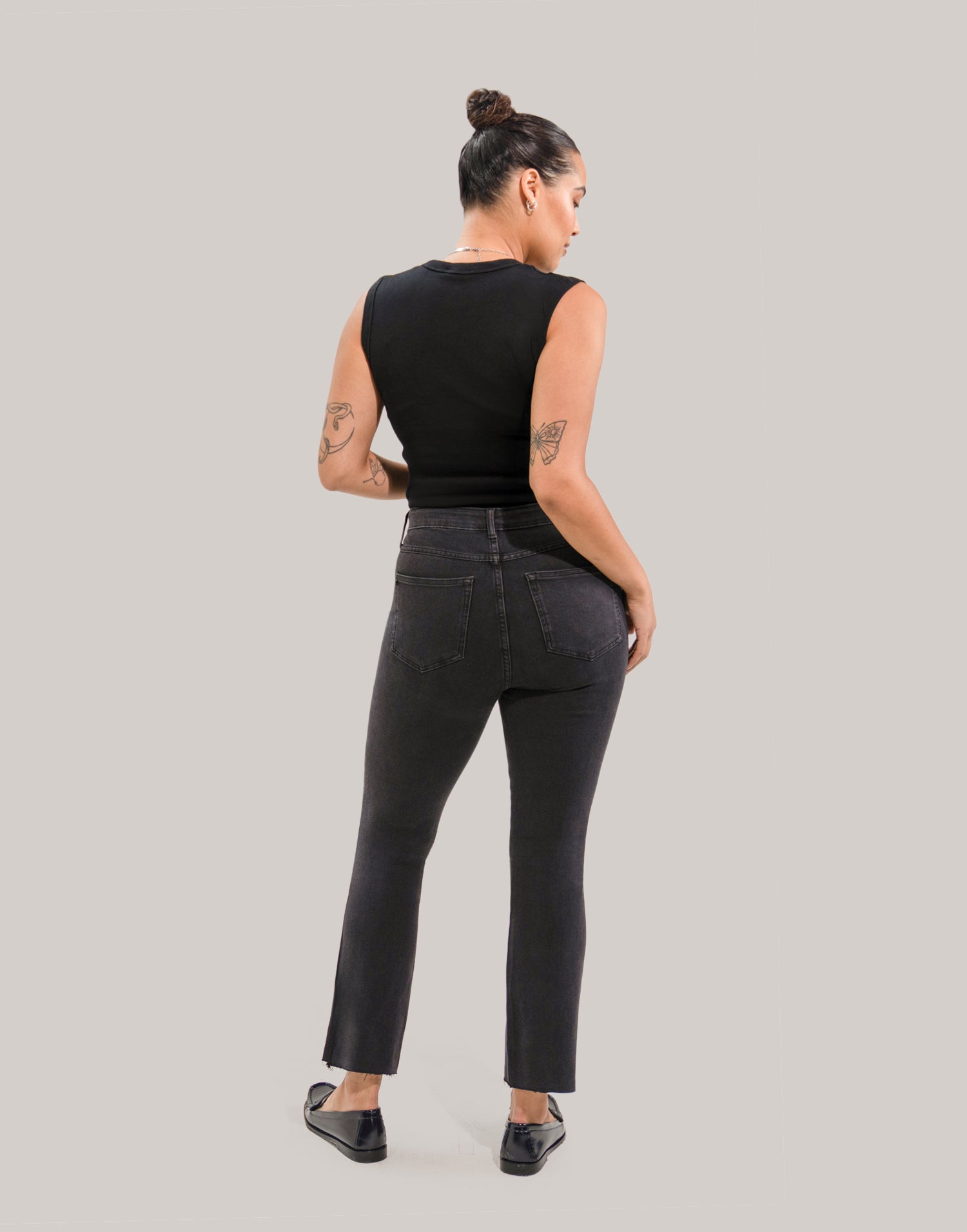 JEANS EMILY COUPE AJUSTÉE / WASHED BLACK