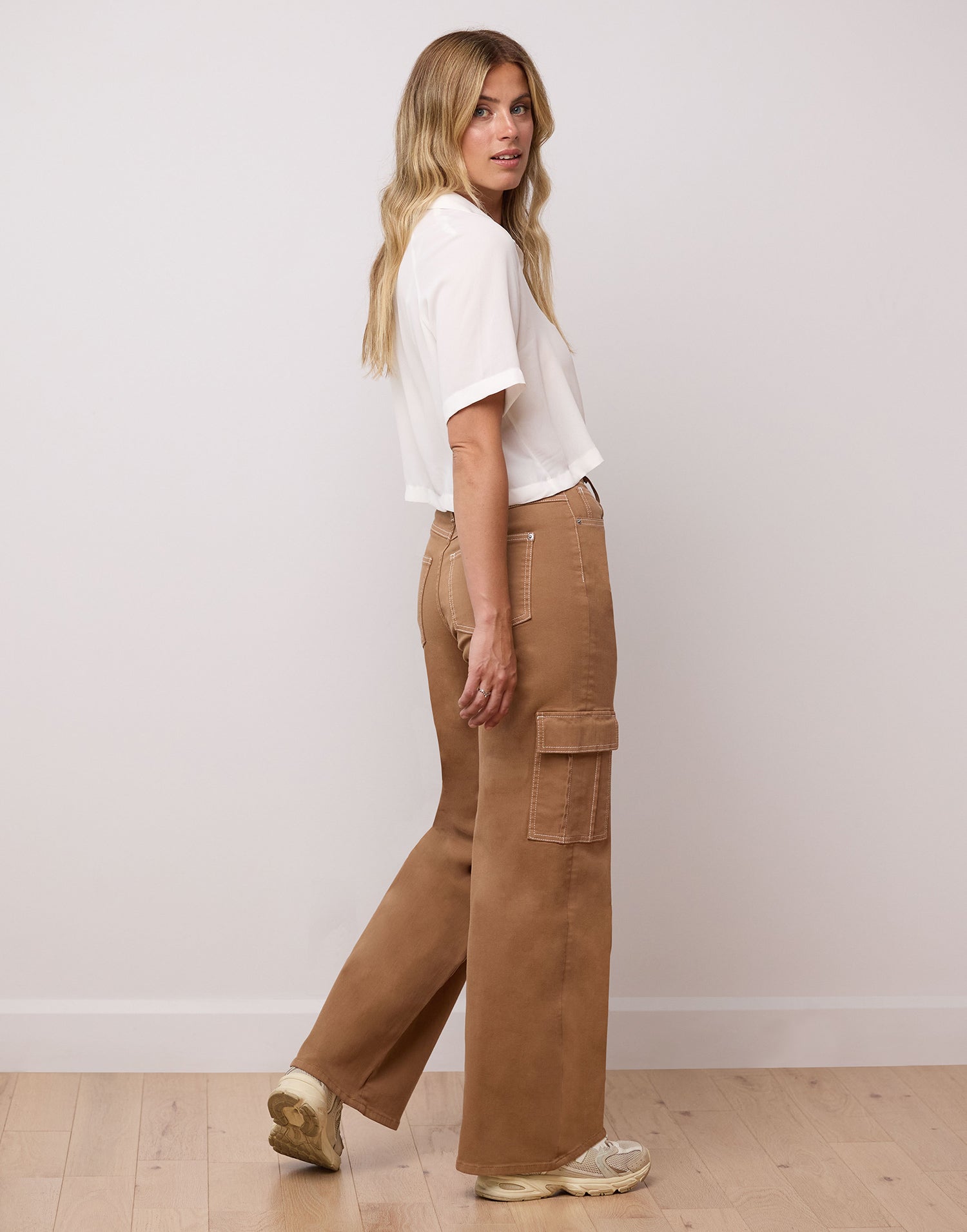jeans coupe très évasée caramel