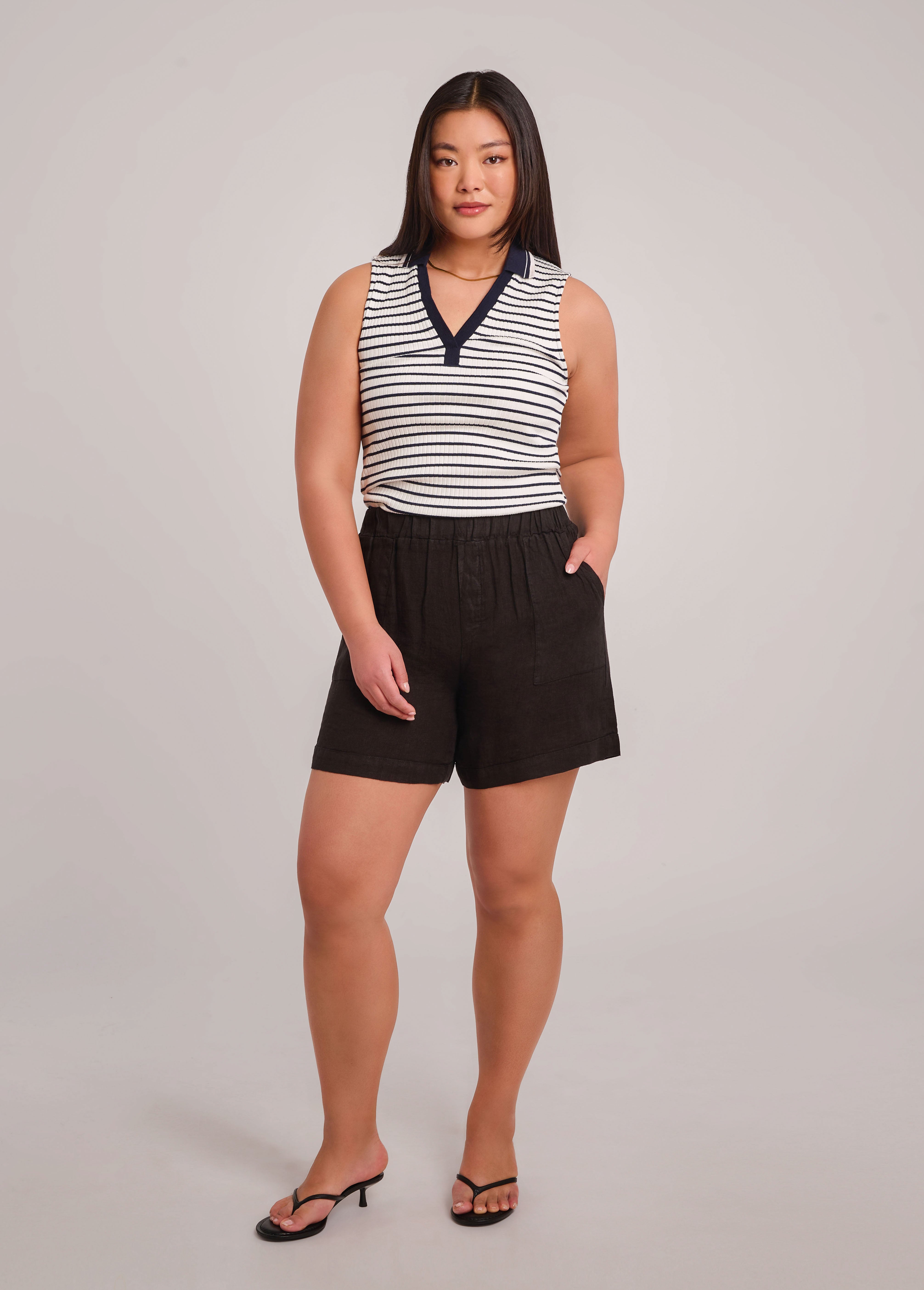 WILLA SHORT EN LIN DÉCONTRACTÉ / BLACK