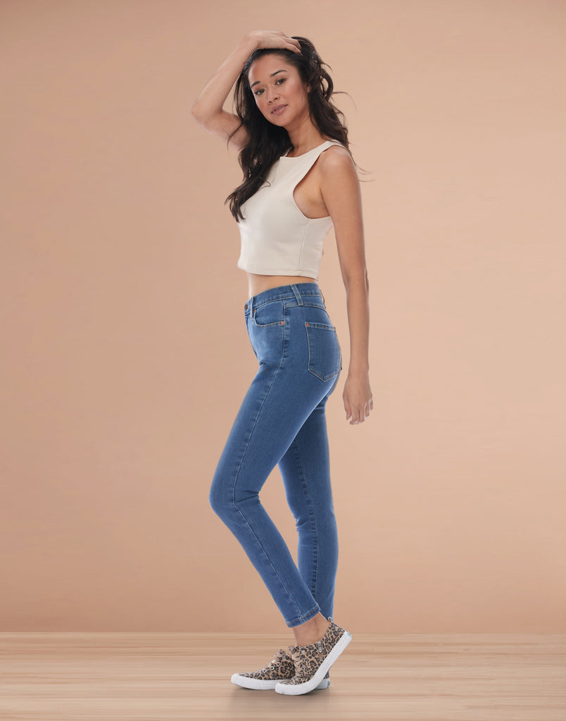 TAILLE CLASSIQUE / RACHEL COUPE ÉTROITE / VENUS / LONGUEUR 30''