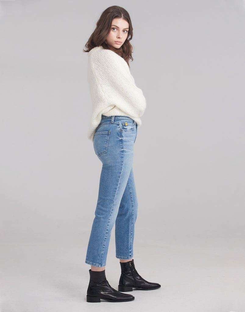 JEANS CHLOÉ COUPE DROITE / Breathe