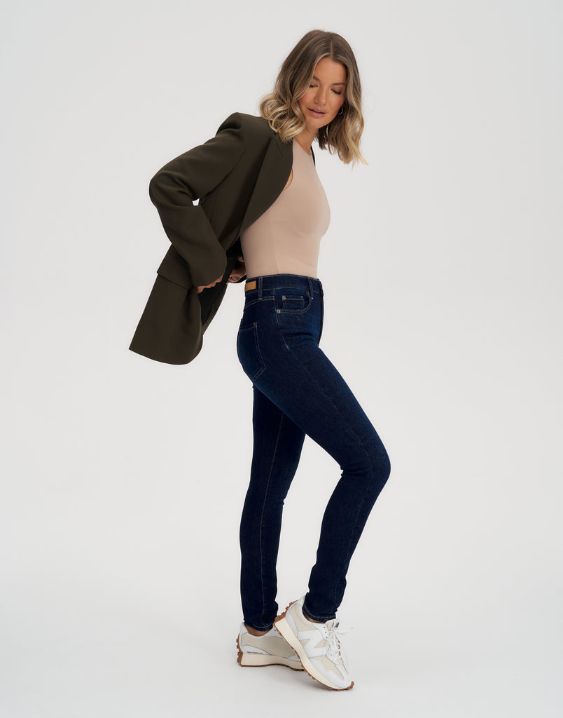 jeans coupe étroite indigo foncé