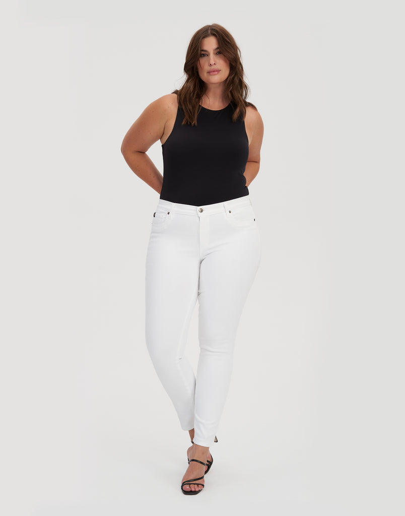TAILLE MOYENNE / RACHEL COUPE ÉTROITE / BLANC / LONGUEUR 30"