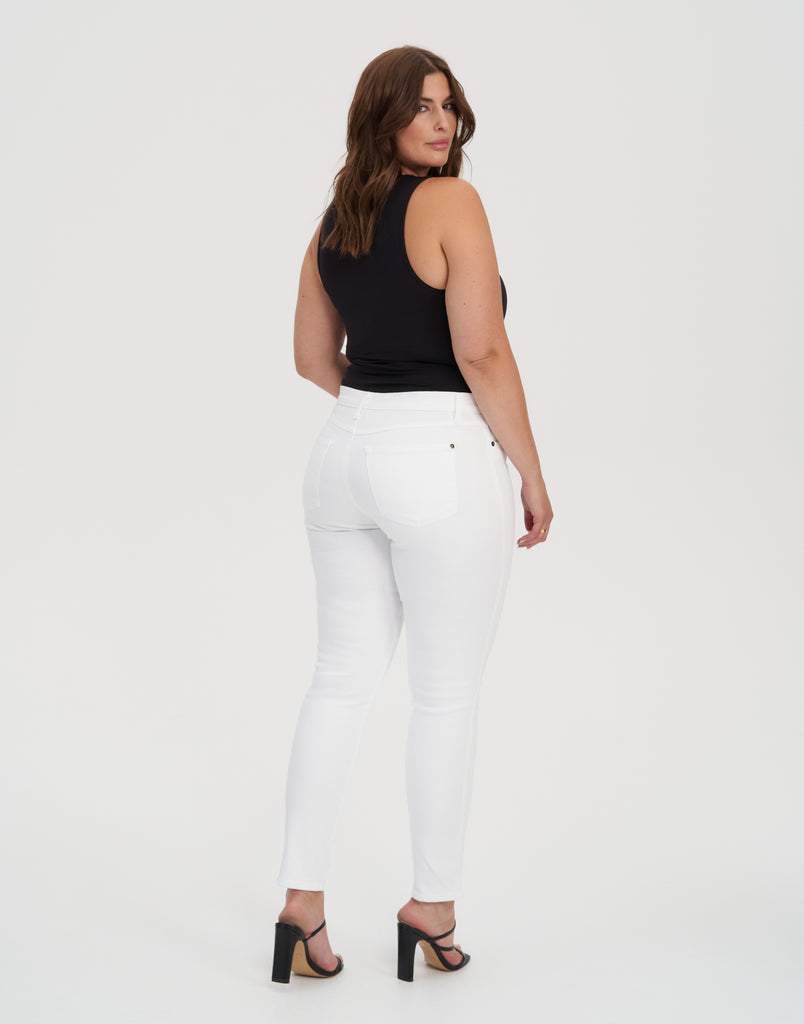 TAILLE MOYENNE / RACHEL COUPE ÉTROITE / BLANC / LONGUEUR 30"