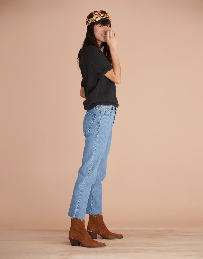 TAILLE HAUTE / CHLOE COUPE DROITE / COCO 2.0 DÉLAVÉ