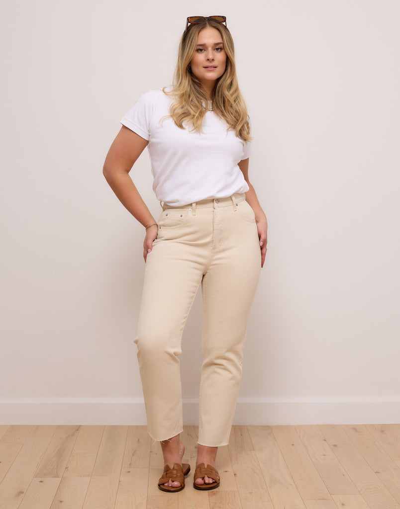 jeans coupe ajustee beige