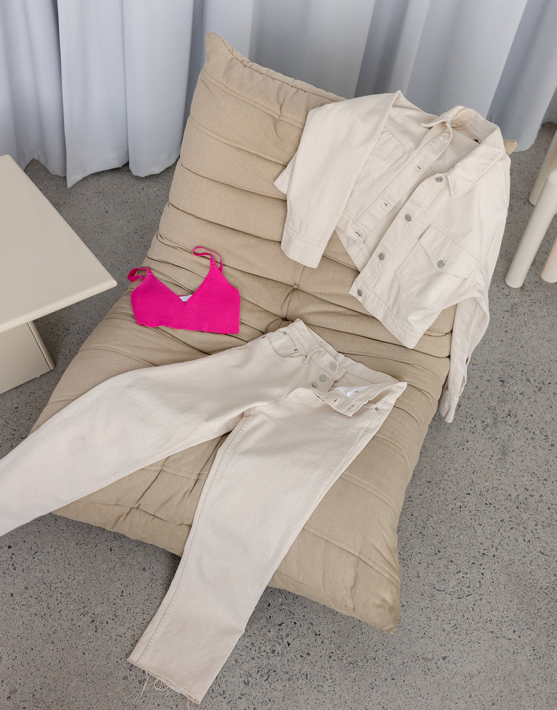 jeans coupe ajustee beige