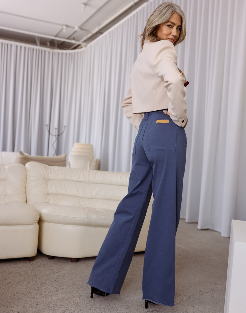 PANTALON LILY COUPE TRÈS ÉVASÉE / BACKPACK BLUE