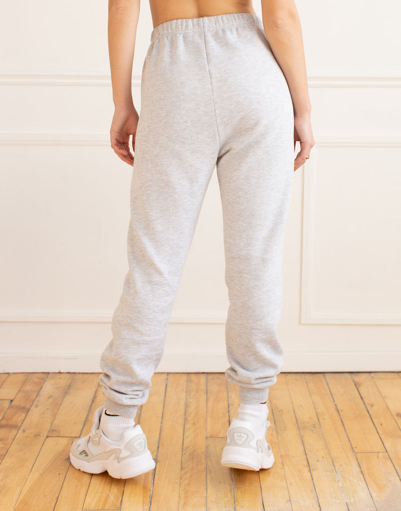 PANTALON DE JOGGING / GRIS PÂLE