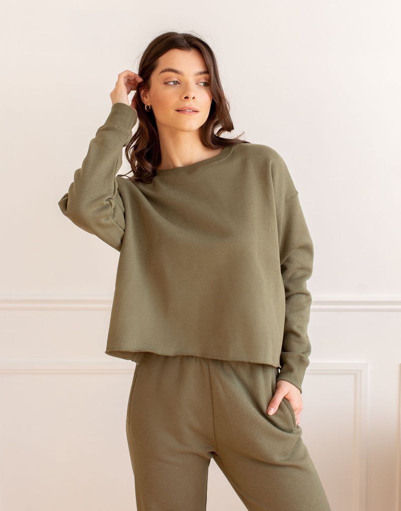 CHANDAIL ECOURTÉ MANCHES LONGUES / VERT KAKI