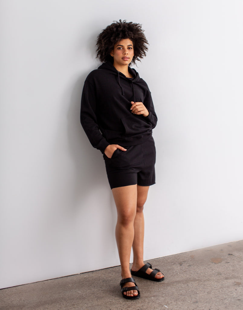 SHORT DÉCONTRACTÉ LÉGER / NOIR