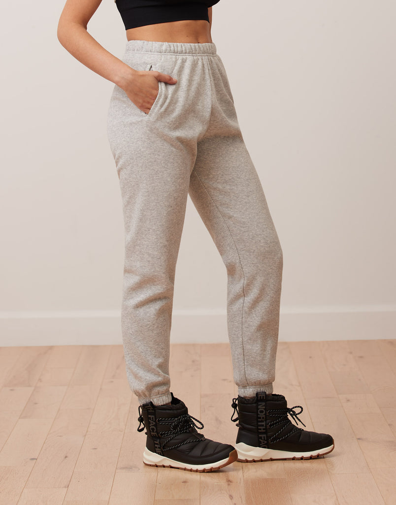 PANTALON DE JOGGING MOLLETONNÉ / GRIS PÂLE