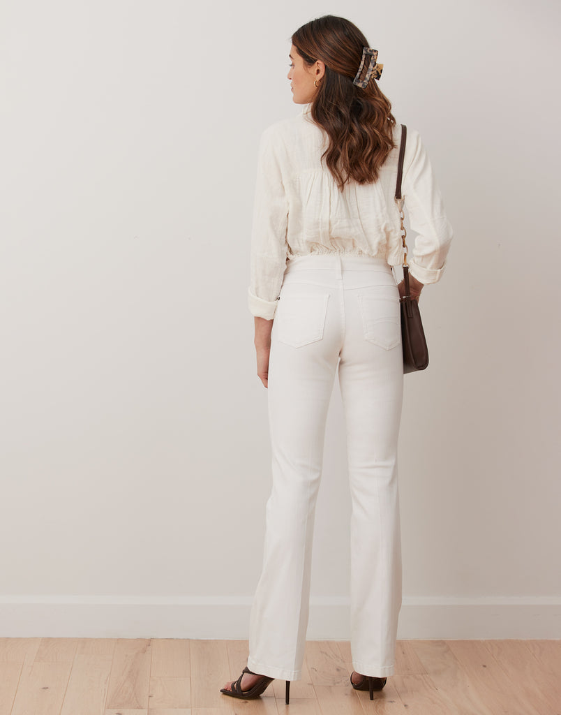 TAILLE CLASSIQUE / ALEX COUPE ÉVASÉE / BLANC / LONGEUR 33"