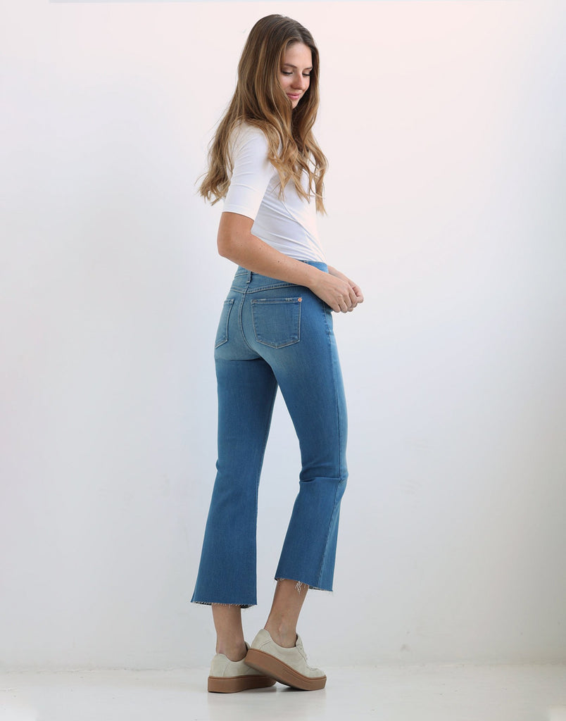 Jeans Alex Coupe Évasée Court Fuji Yoga Jeans